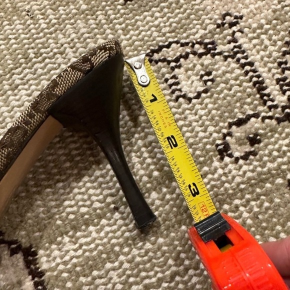 GUCCI Web Stripe Hysteria “GG Monogram Mule Sandals w/COA, EUC - Picture 13 of 14